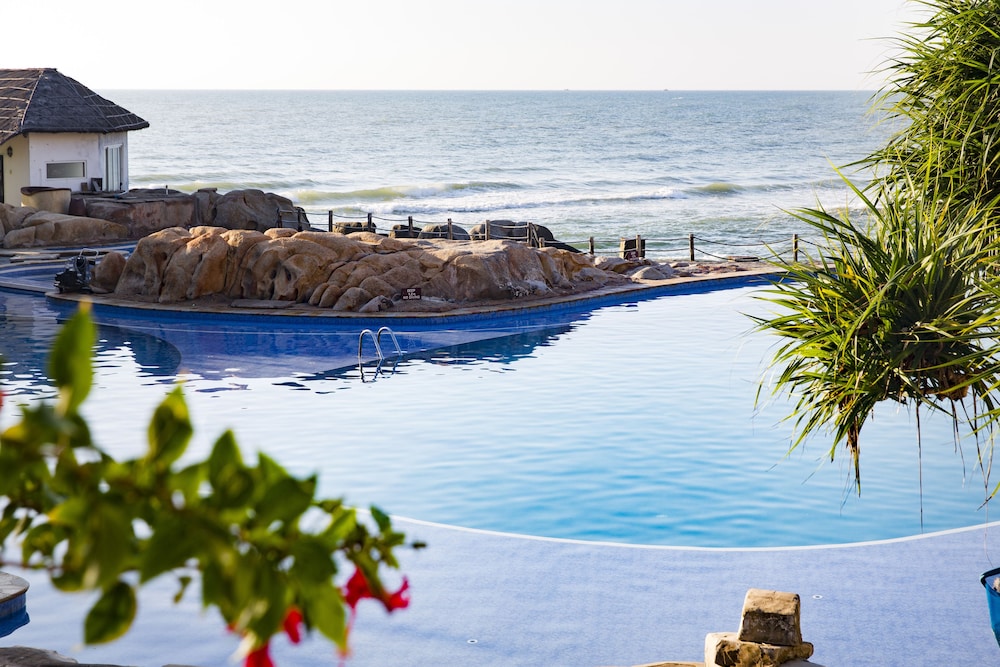 Rock Water Bay Beach Resort &amp; Spa 42/50
