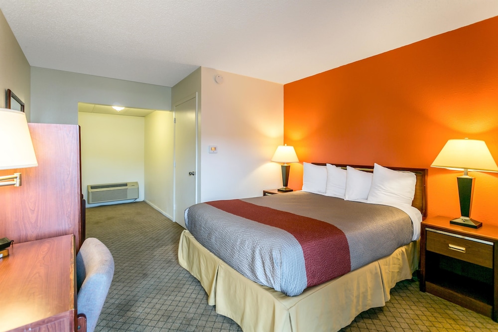Motel6 Butte, MT - Historic City Center 27/59