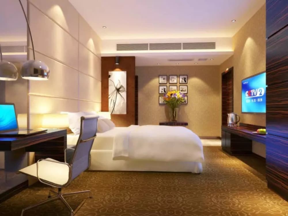 Junyue Hotel 9/19