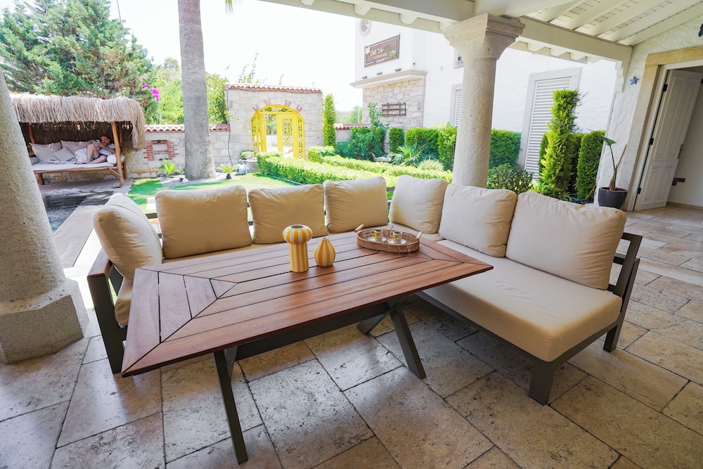 Alacati Limonaia Hotel 28/50