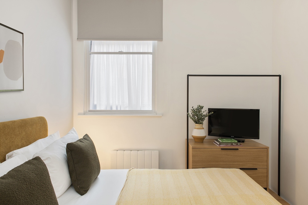 2 Bedrooms, Plus, Apartment, 2 King Beds, Sofa، Cove Minshull Street Piccadilly (ex. SACO Manchester - Piccadilly) 4/10
