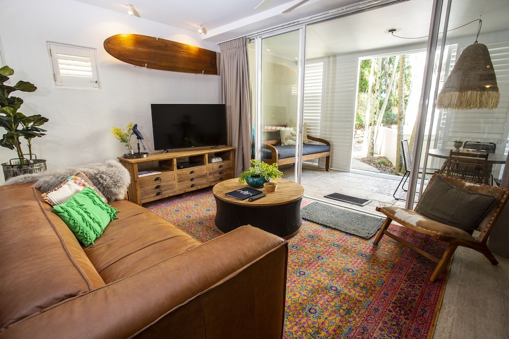 NOOSA BLUE RESORT 45/76