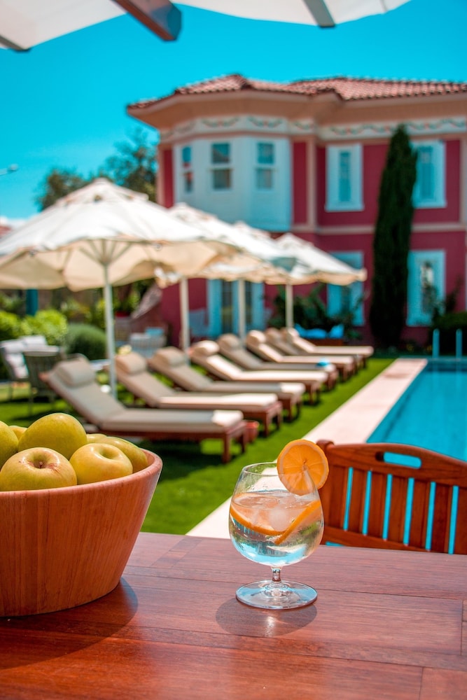 Alacati Onoda Hotel 23/34