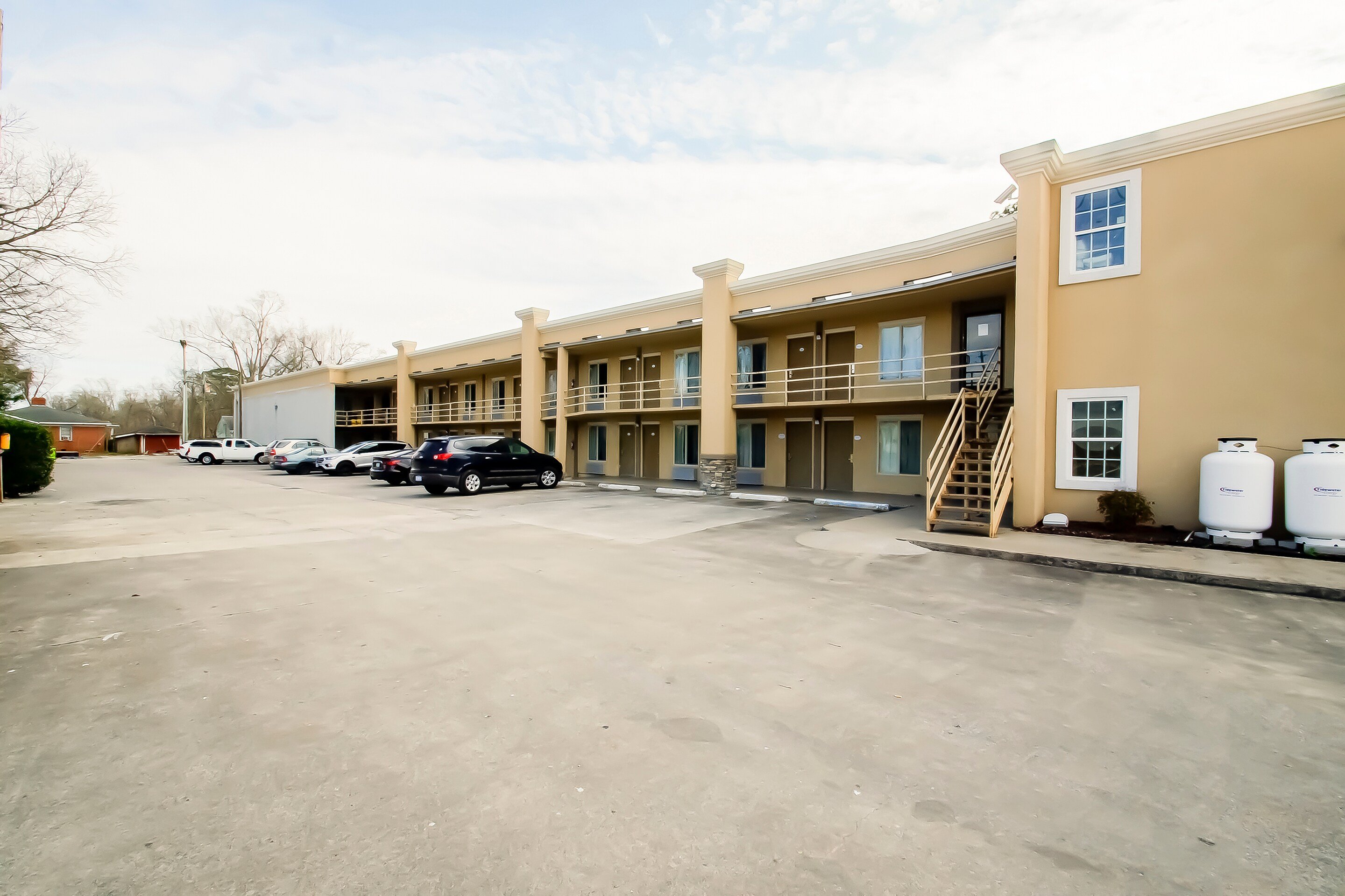 Cypress Inn & Suites Washington 12/14
