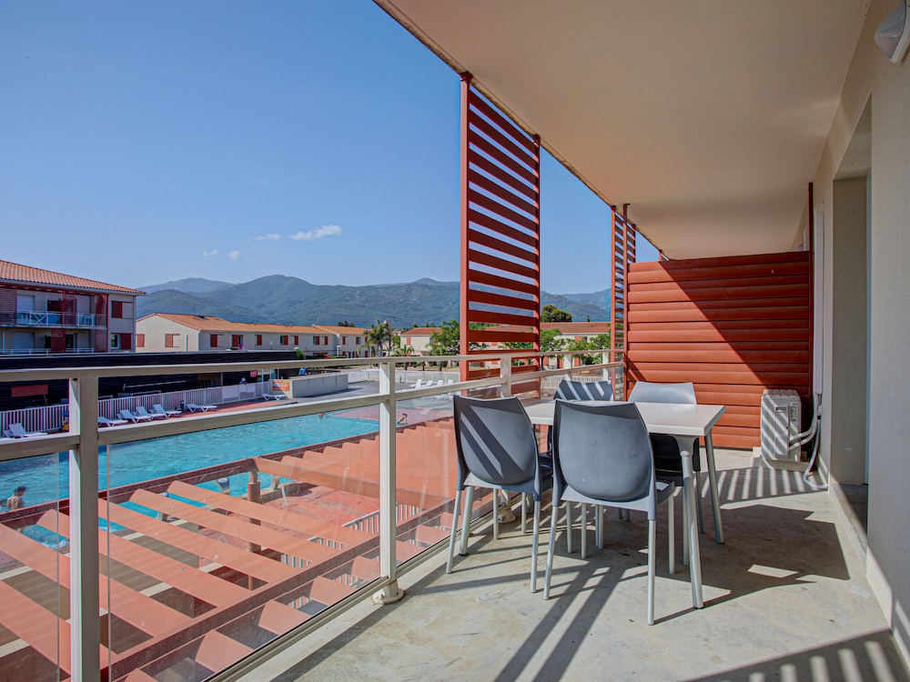 Vacanceole Residence les Demeures de la Massane 38/65