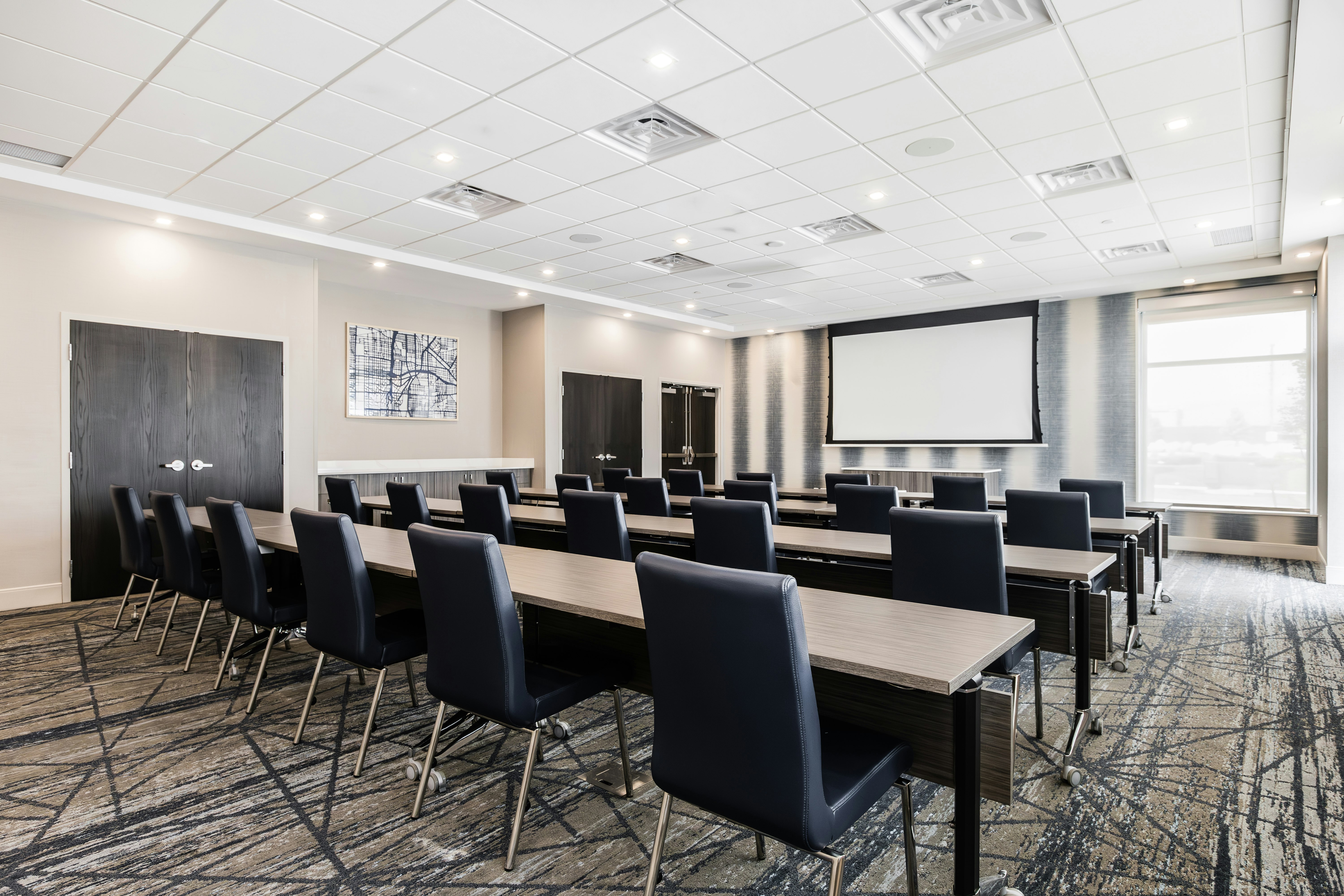 Holiday Inn Express & Suites Toronto Airport South 41/50