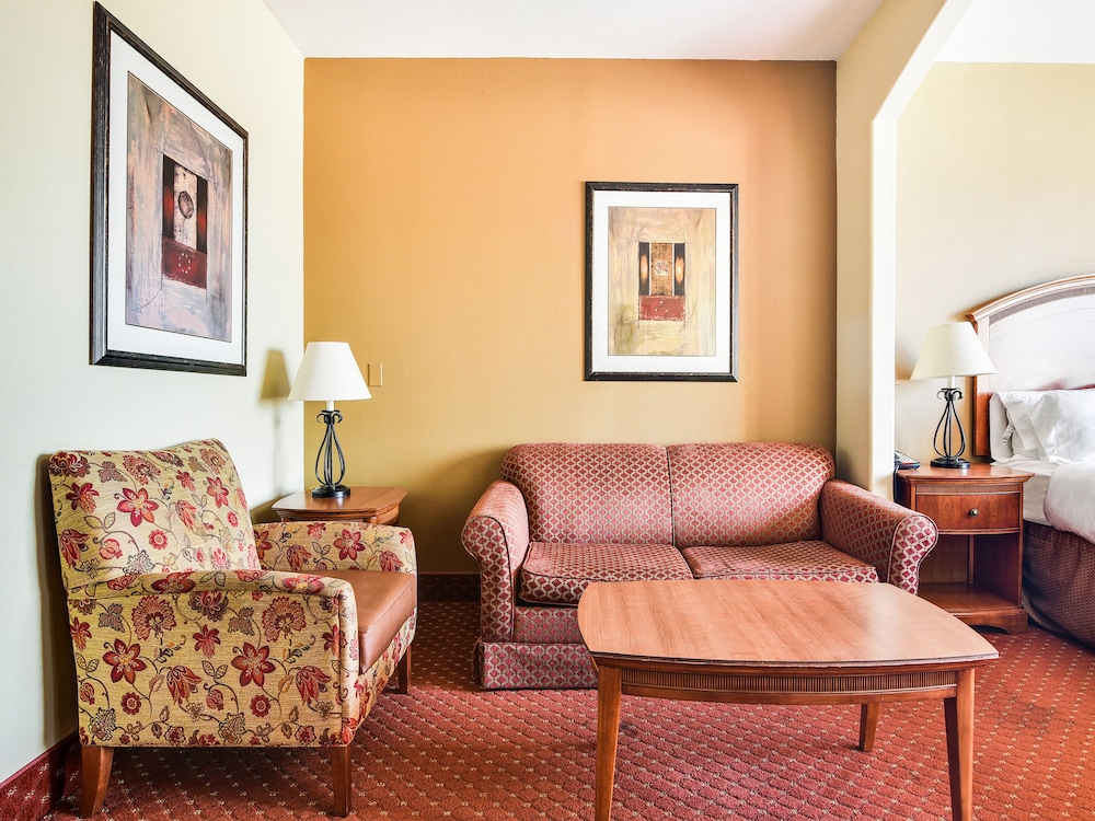 Oyo Townhouse Oklahoma City Airport 56/77
