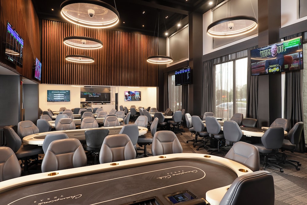 Champions Club and Hotel, Houston Westchase 42/54