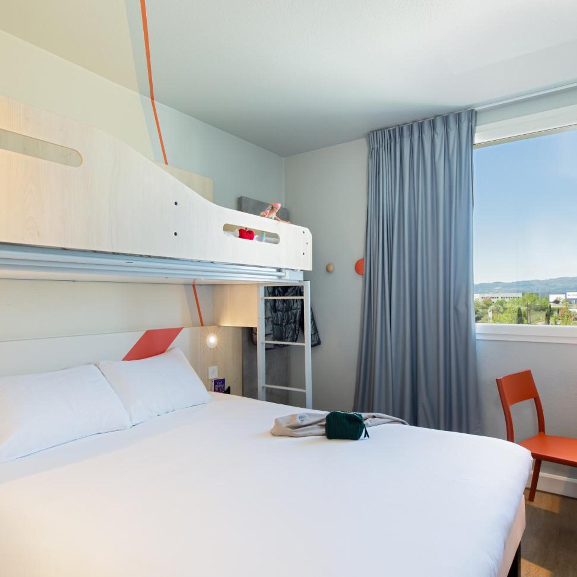 Mezzanine, Double Bed