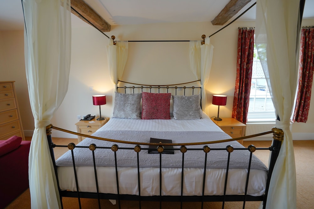 The Waveney House Hotel 18/58