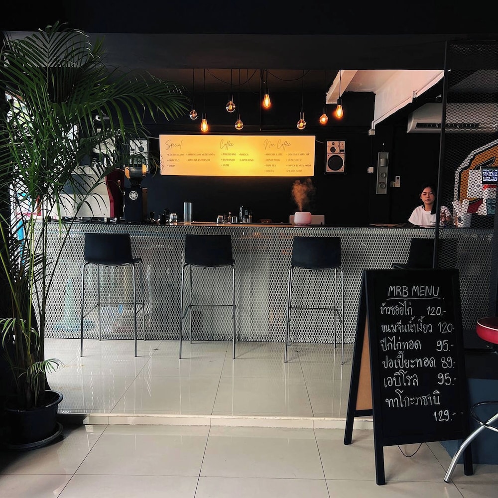 BW Thai Art Style Hotel 4/50
