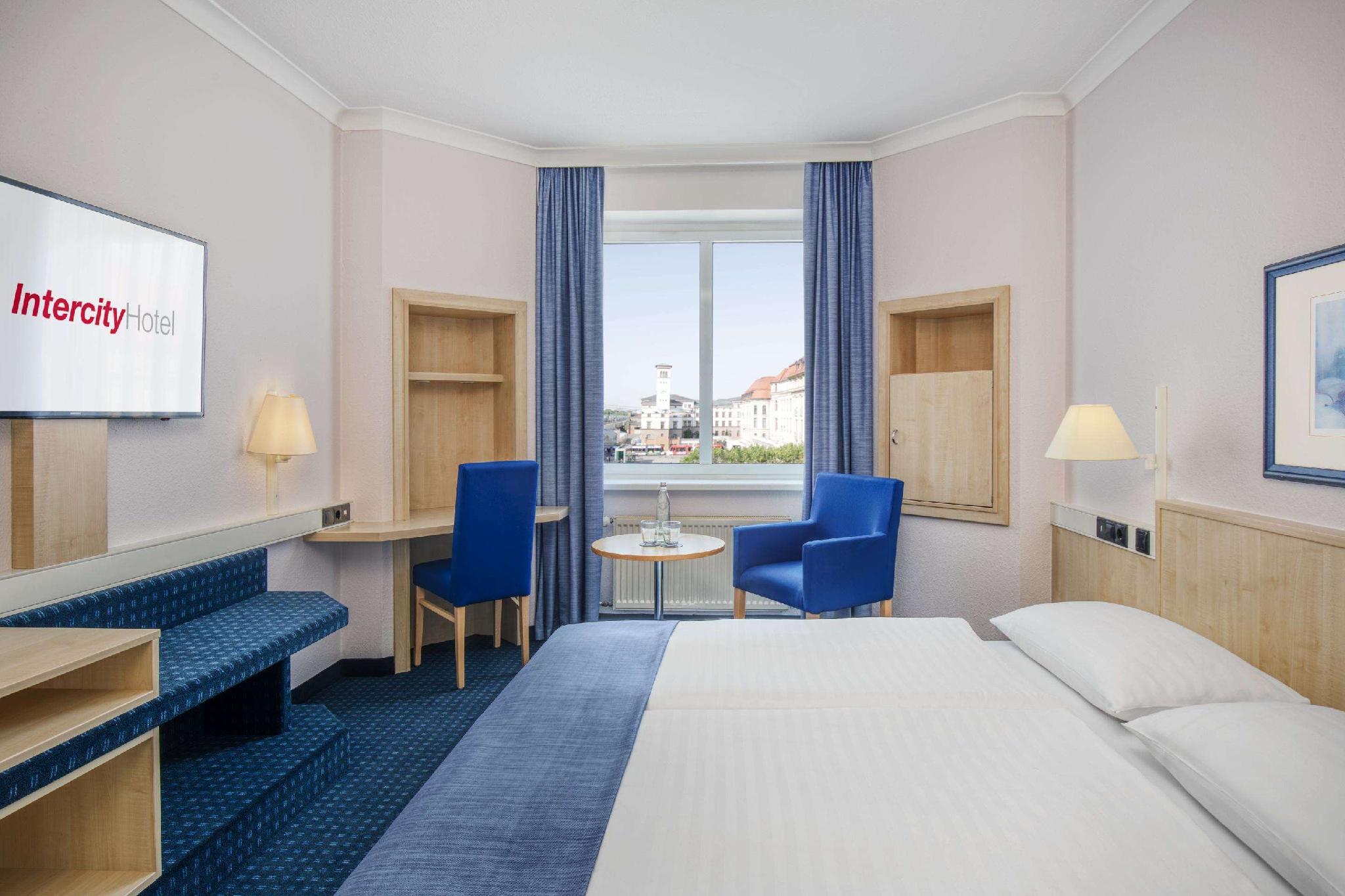 غرفة سوبيريور بسرير كوين، INTERCITYHOTEL ERFURT 2/2