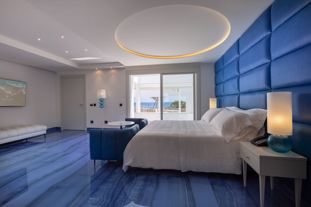 Grotta Palazzese Beach Hotel 15/61