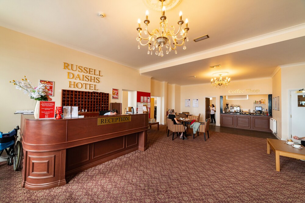 Russell Hotel - Daish's Holidays 2/59