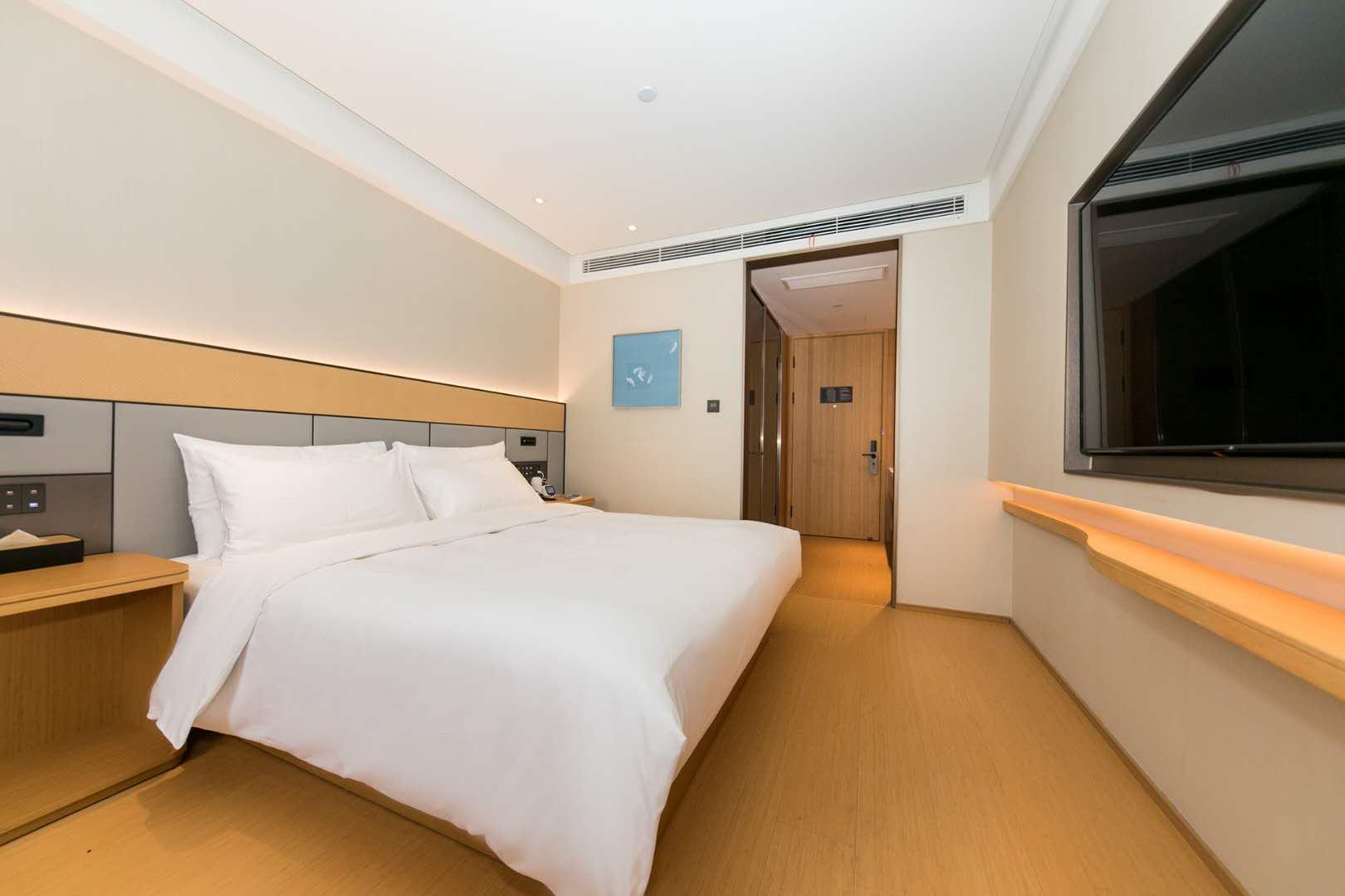 JI Hotel (Hangzhou West Lake Hubin Pedestrian Street) 12/34