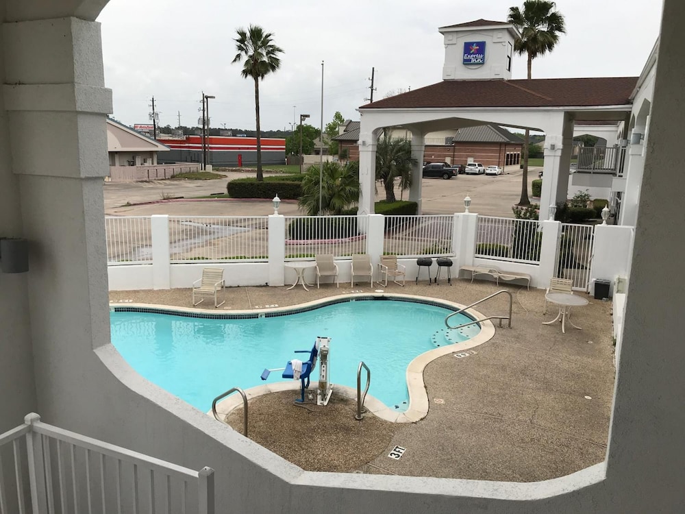 Express Inn 50/60