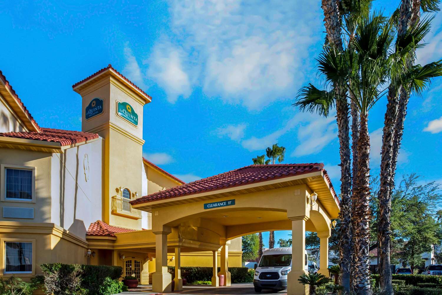 La Quinta Inn And Suites By Wyndham Tucson Airport 2/47