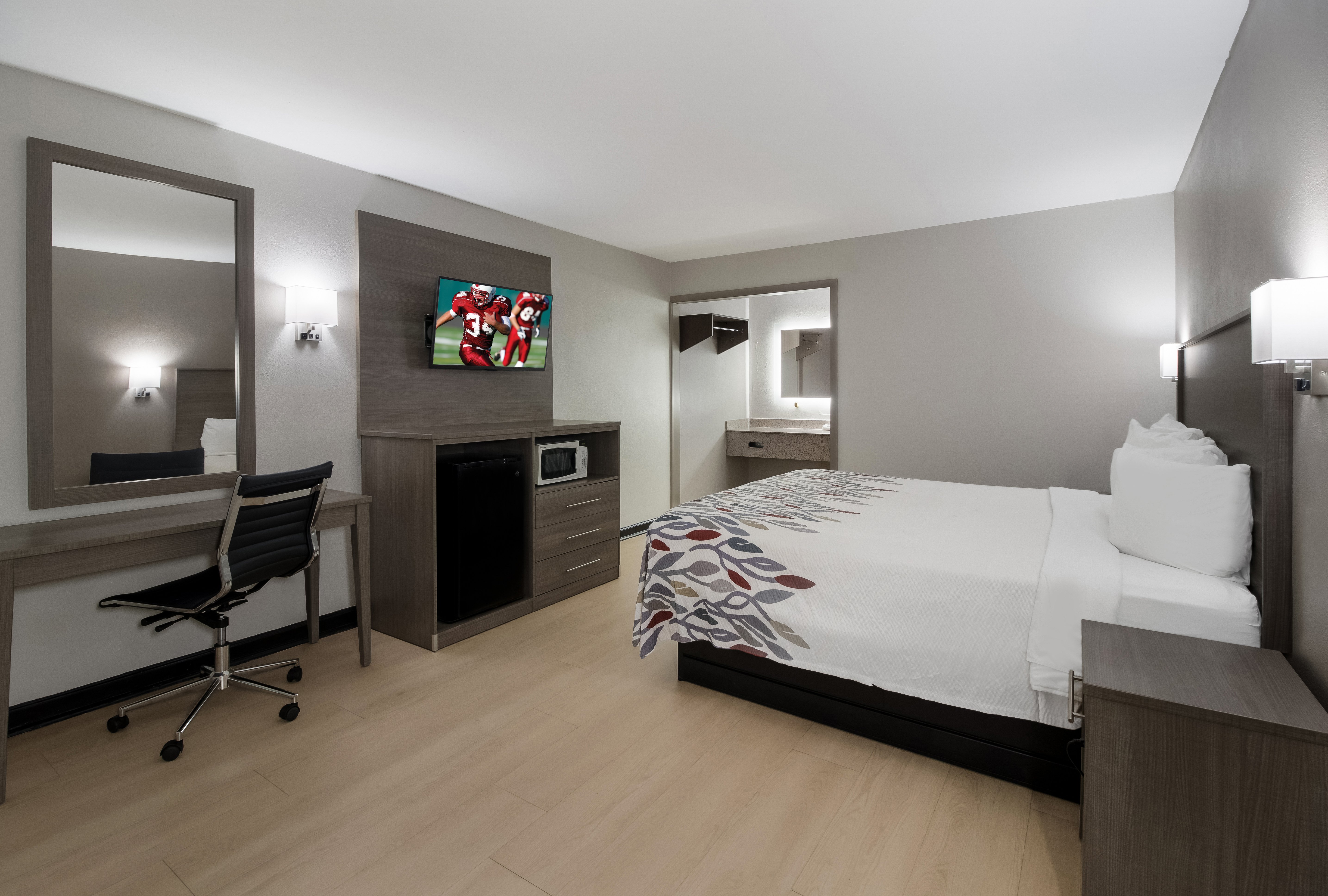 SUPERIOR, KING BED