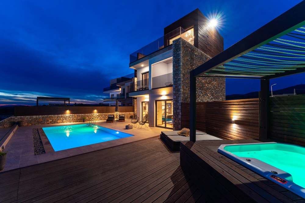 Amara Luxury Villas 22/50