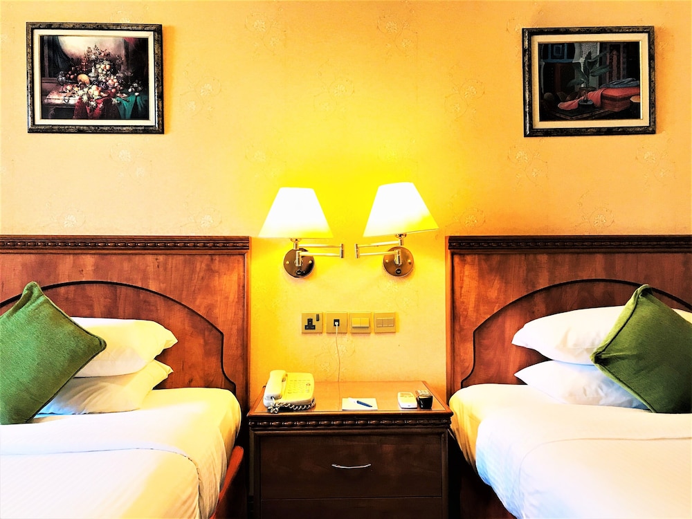 Riviera Hotel Dubai photo2
