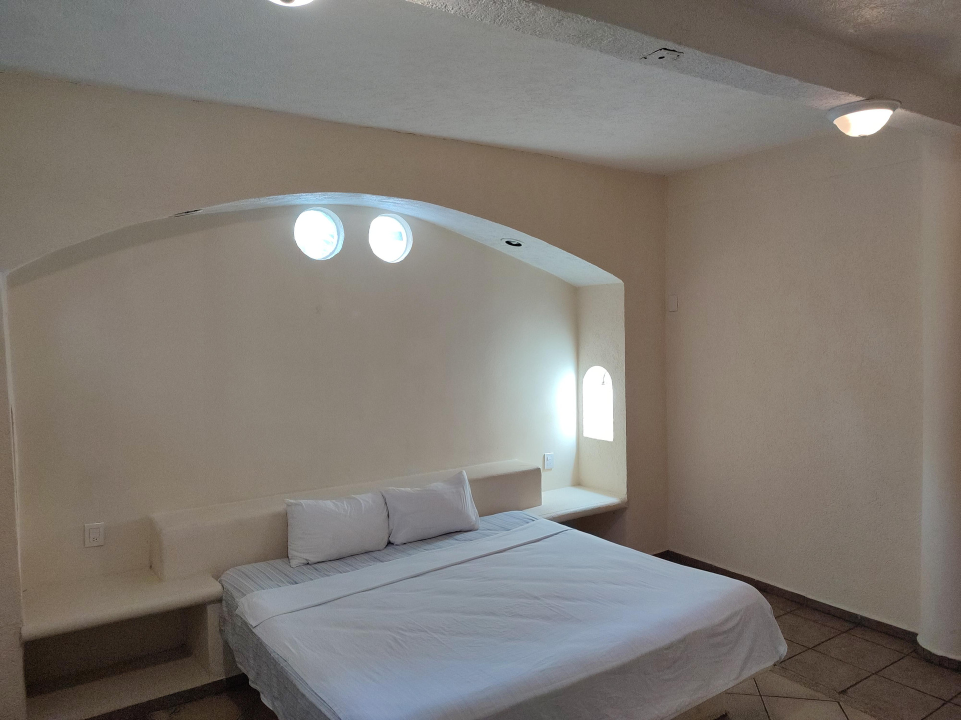 Suite, Garden View, Hotel Ashly 2/10
