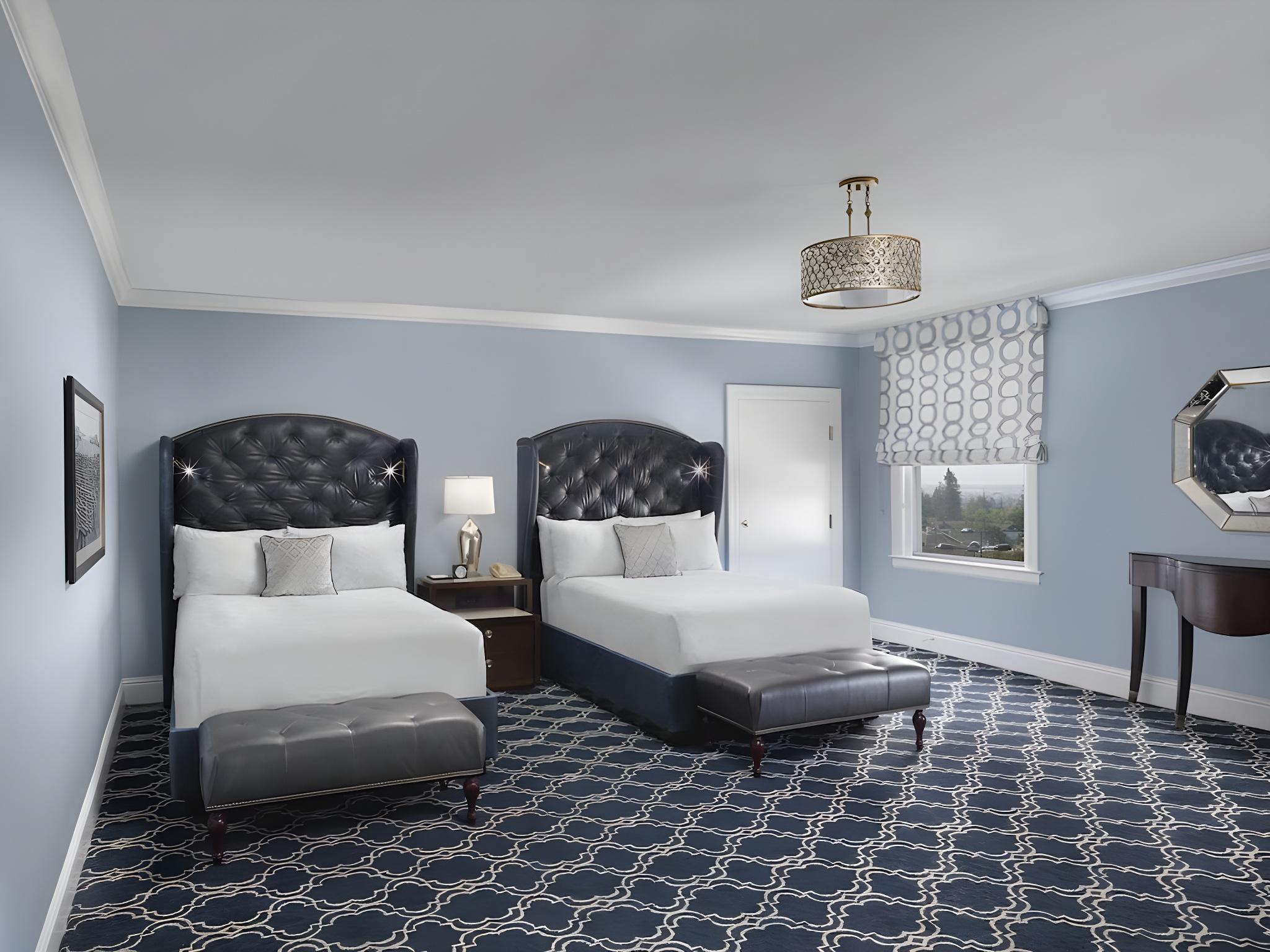 Deluxe, 2 Double Beds