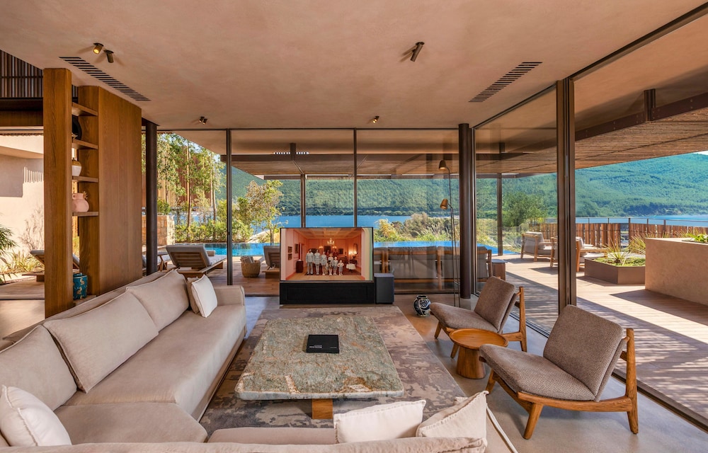 Lujo Art & Joy Bodrum 55/75