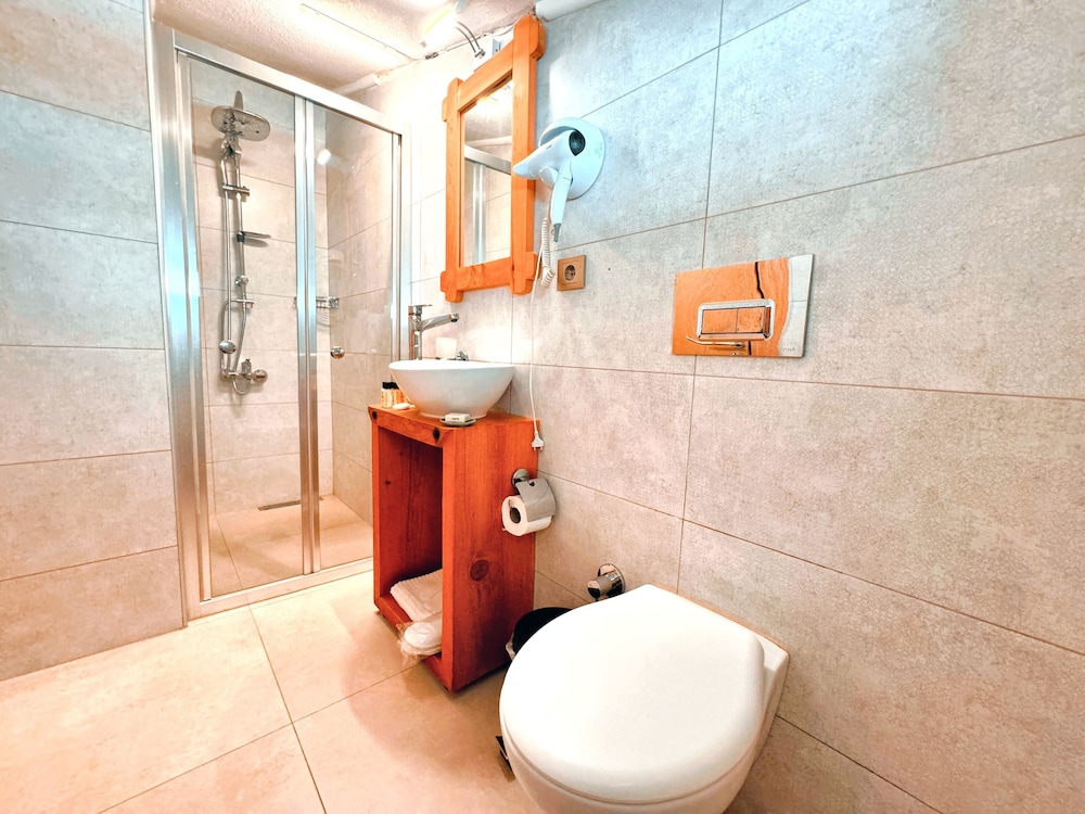 Ayaz Butik Otel 47/49