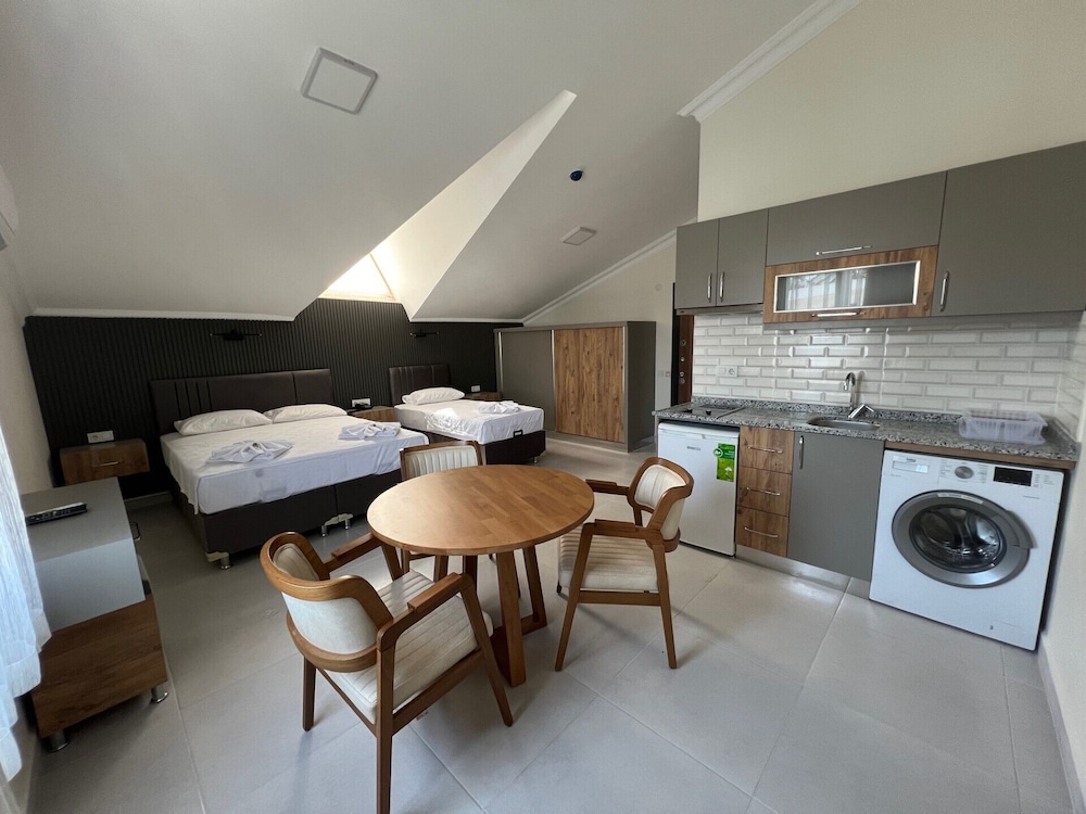 Elit Otel 21/26