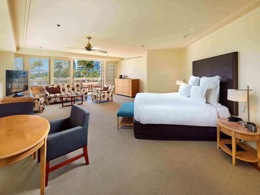 The Reef Hotel Casino Cairns - Handwritten Collection 20/74