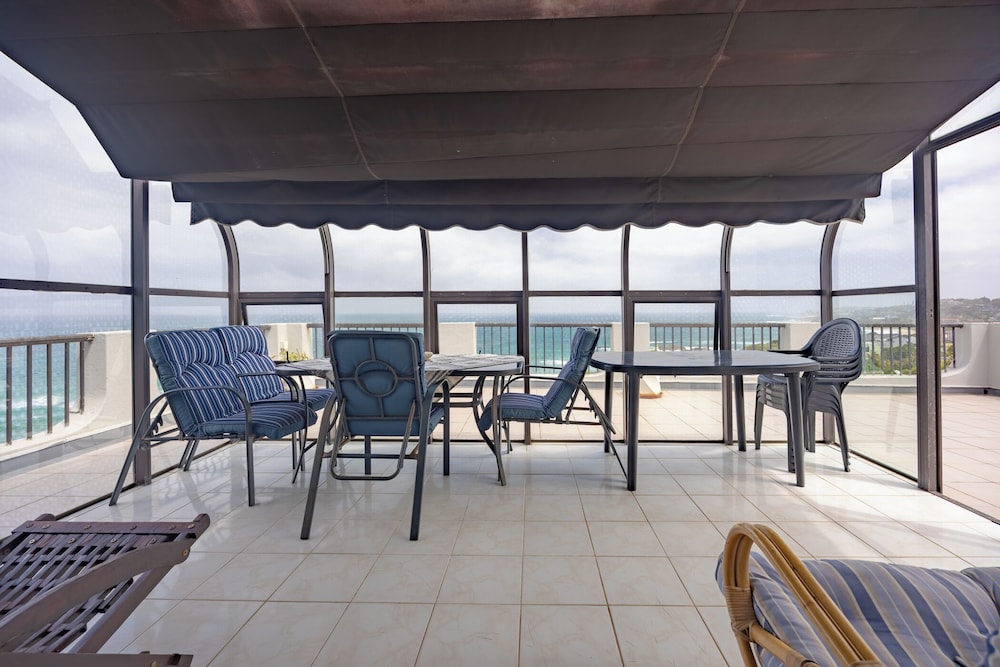 Beachcomber Bay Guest House 29/50