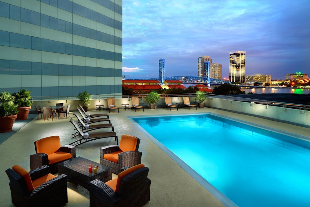 Marriott Jacksonville Downtown (ex. Omni Jacksonville Hotel) 63/64
