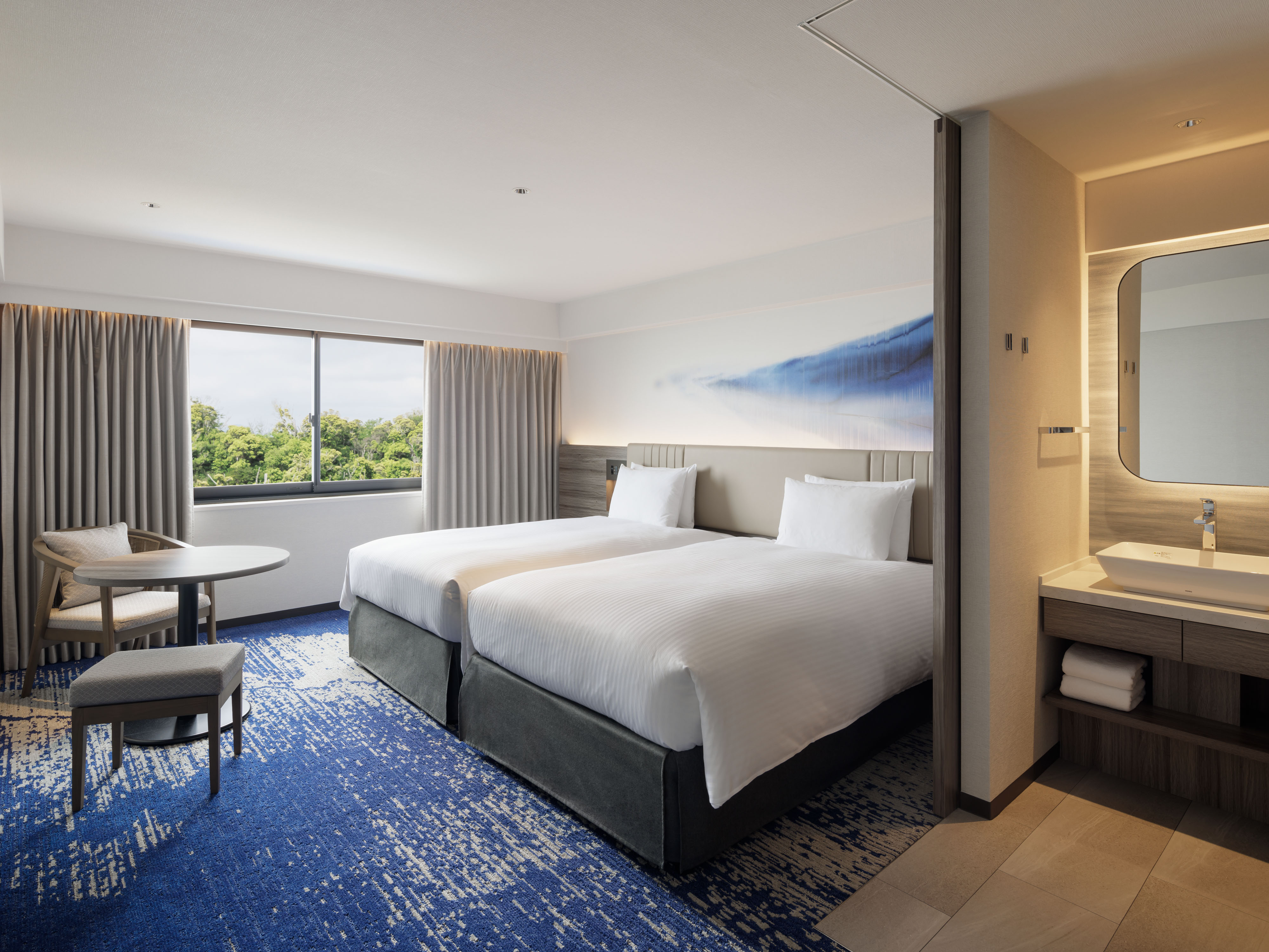 Superior, Twin Beds, Forest View