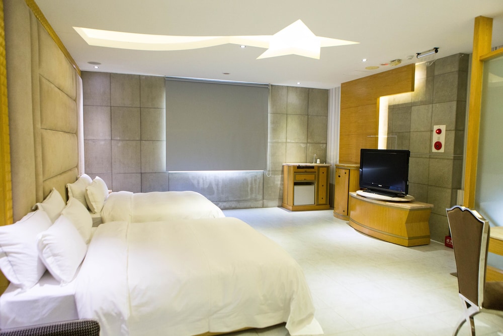 All-Ur Boutique Motel-Jhu Shan Branch 10/50