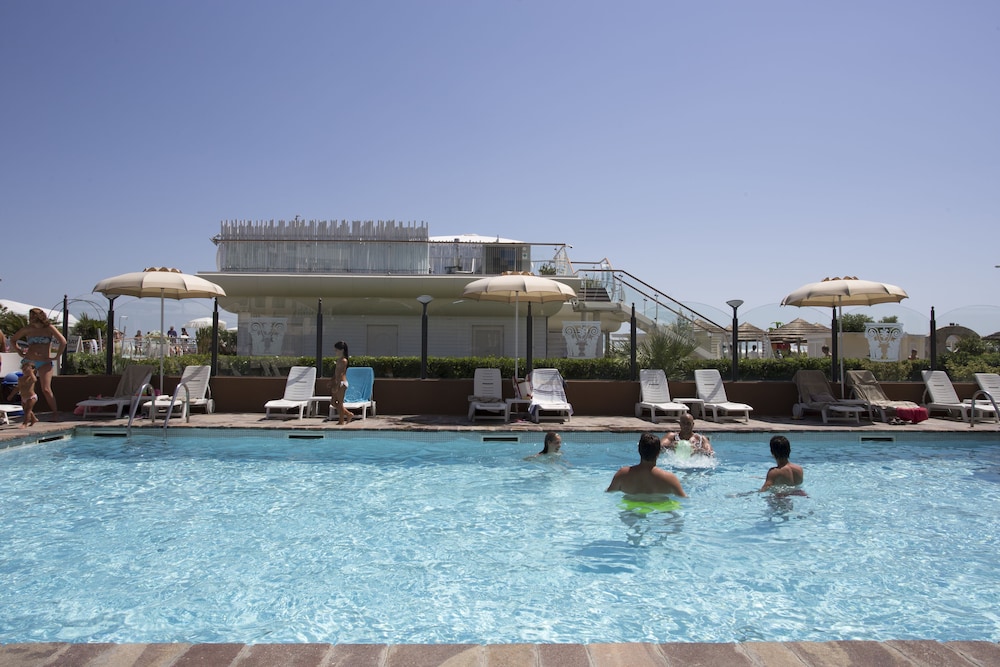 HOTEL BENINI 47/48