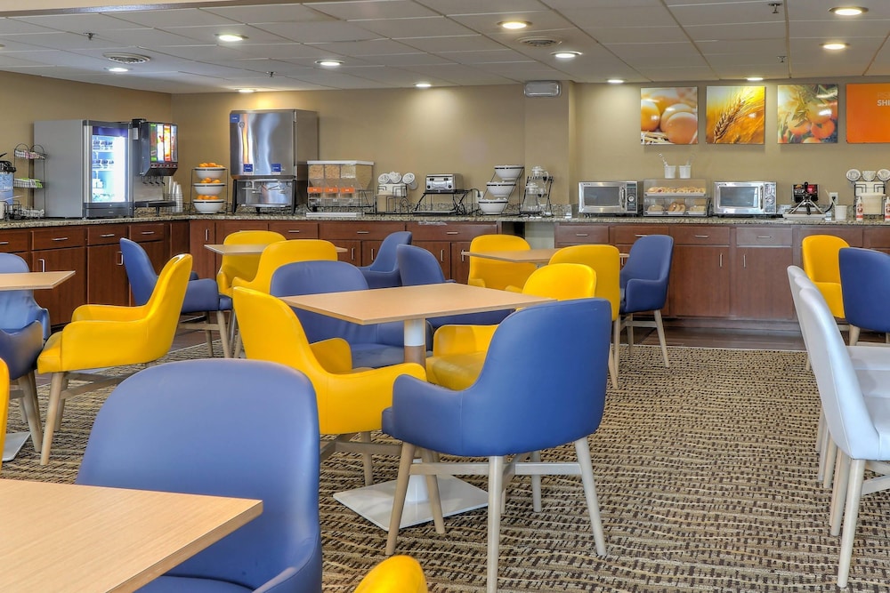 restaurant cafeteria
