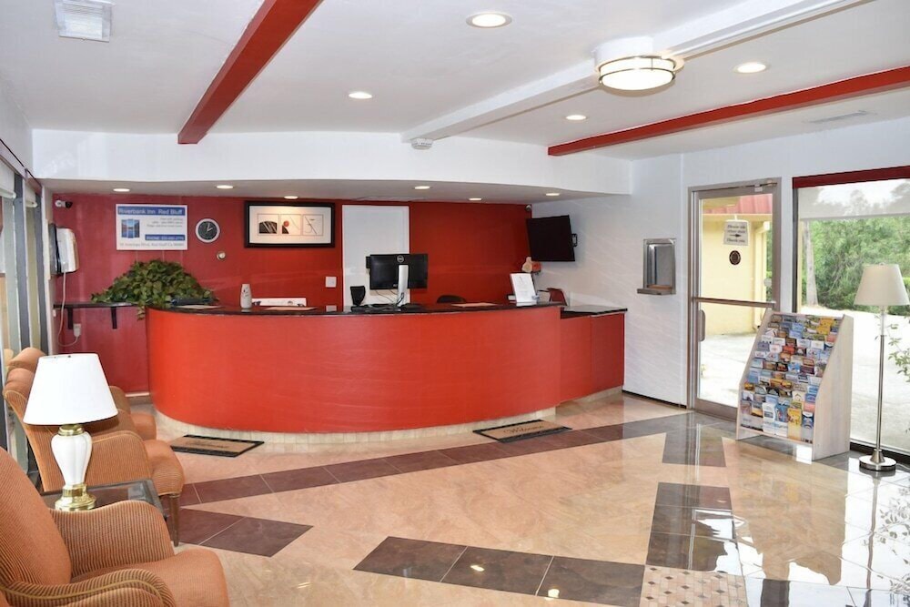 Travelodge by Wyndham Red Bluff South of Redding 9/65