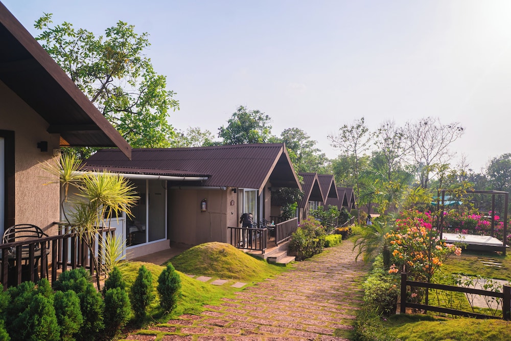 Stone Wood Resort & Spa 47/50