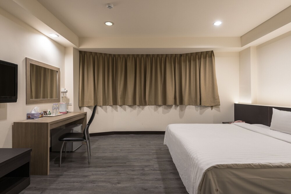 Lotus Yuan Business Hotel 6/23