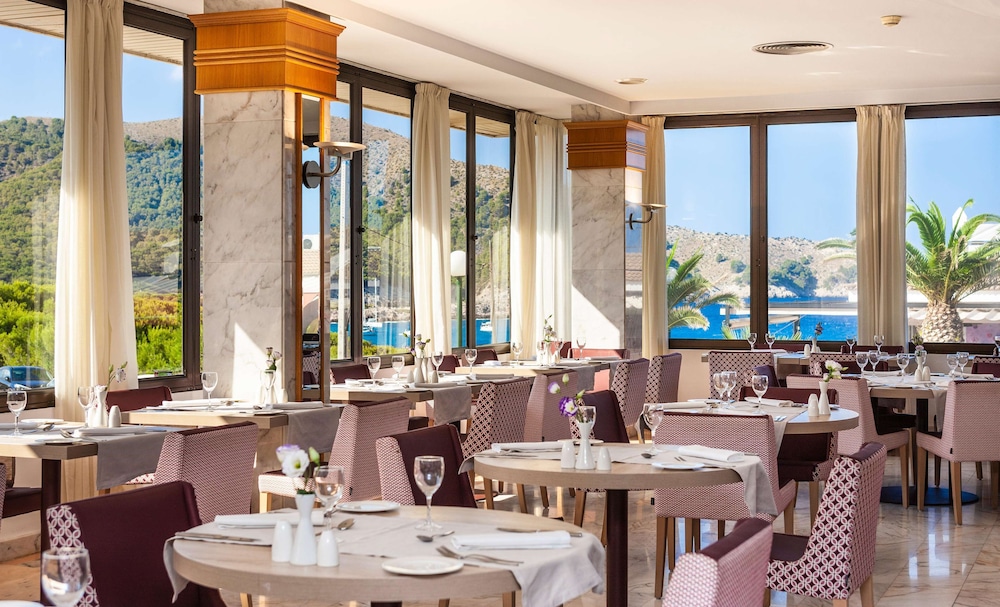 Hotel Spa S Entrador Playa 56/74