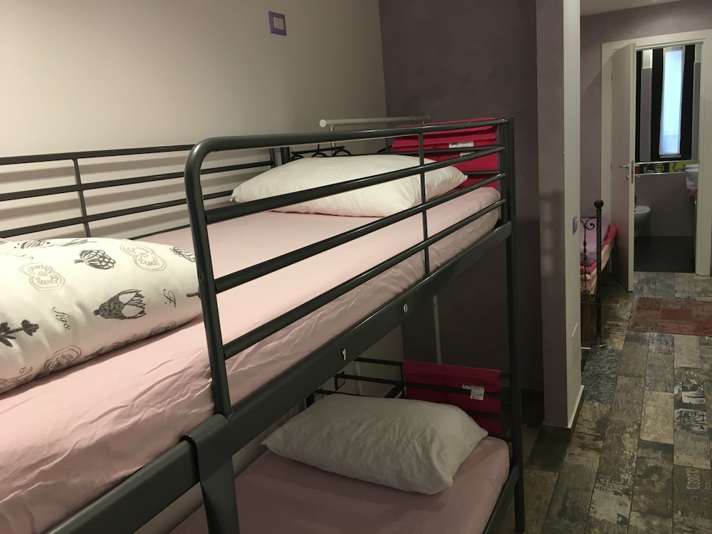 Atmos Luxe Navigli Hostel & Rooms 11/47