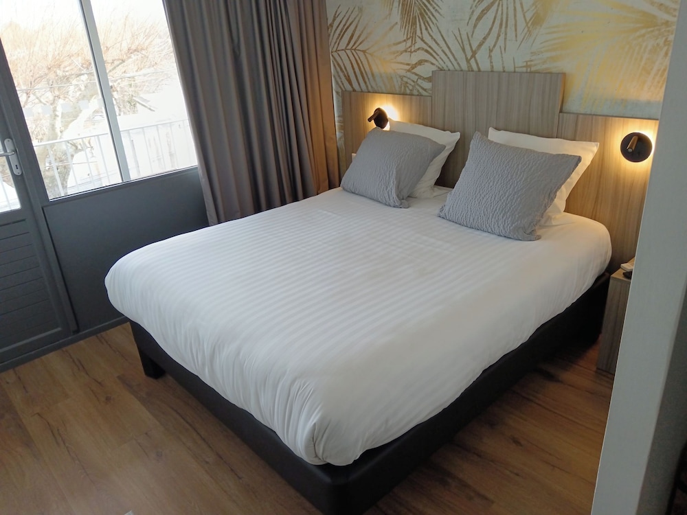 O'Cub Hotel 33/66