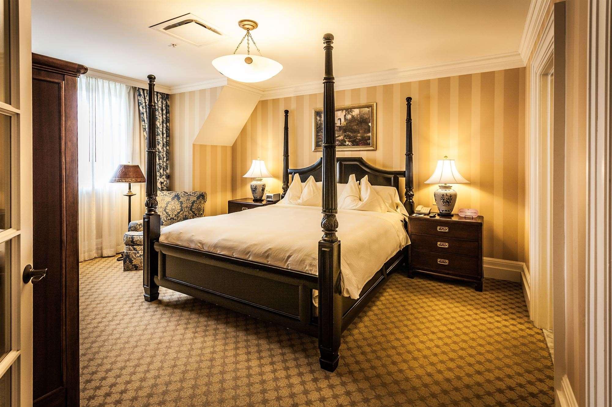 Park, Suite, Accessible