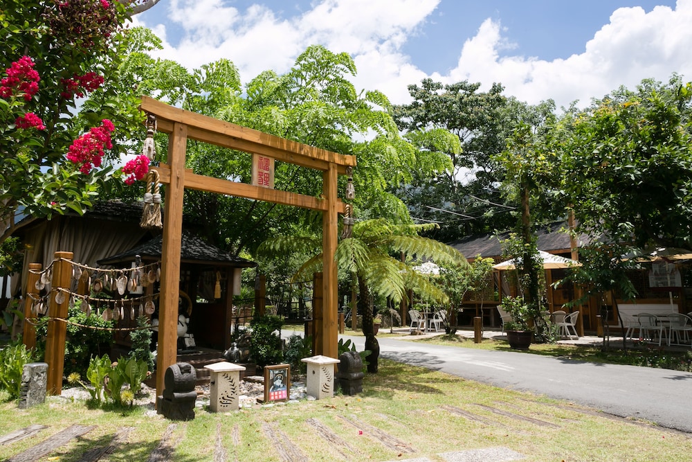 Grand Orchid Villa Resort 1/50