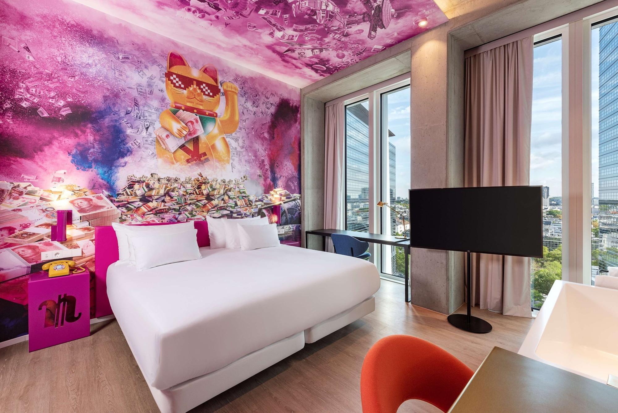 Vip, Nhow, Suite, Lounge Access