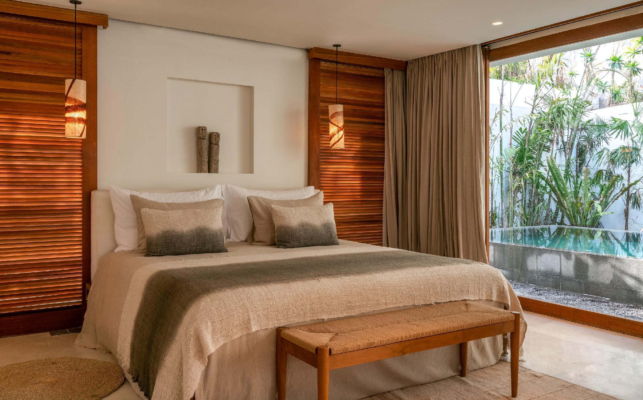 2 Bedrooms, Pool, Villa