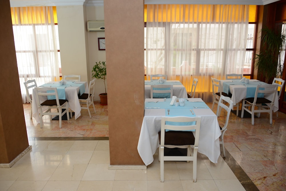 Sherwood Premio Hotel 39/50