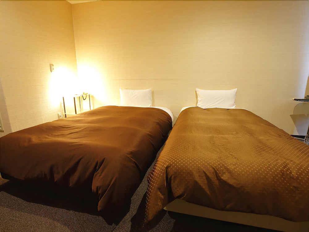 Grampus Inn Osaka 41/50