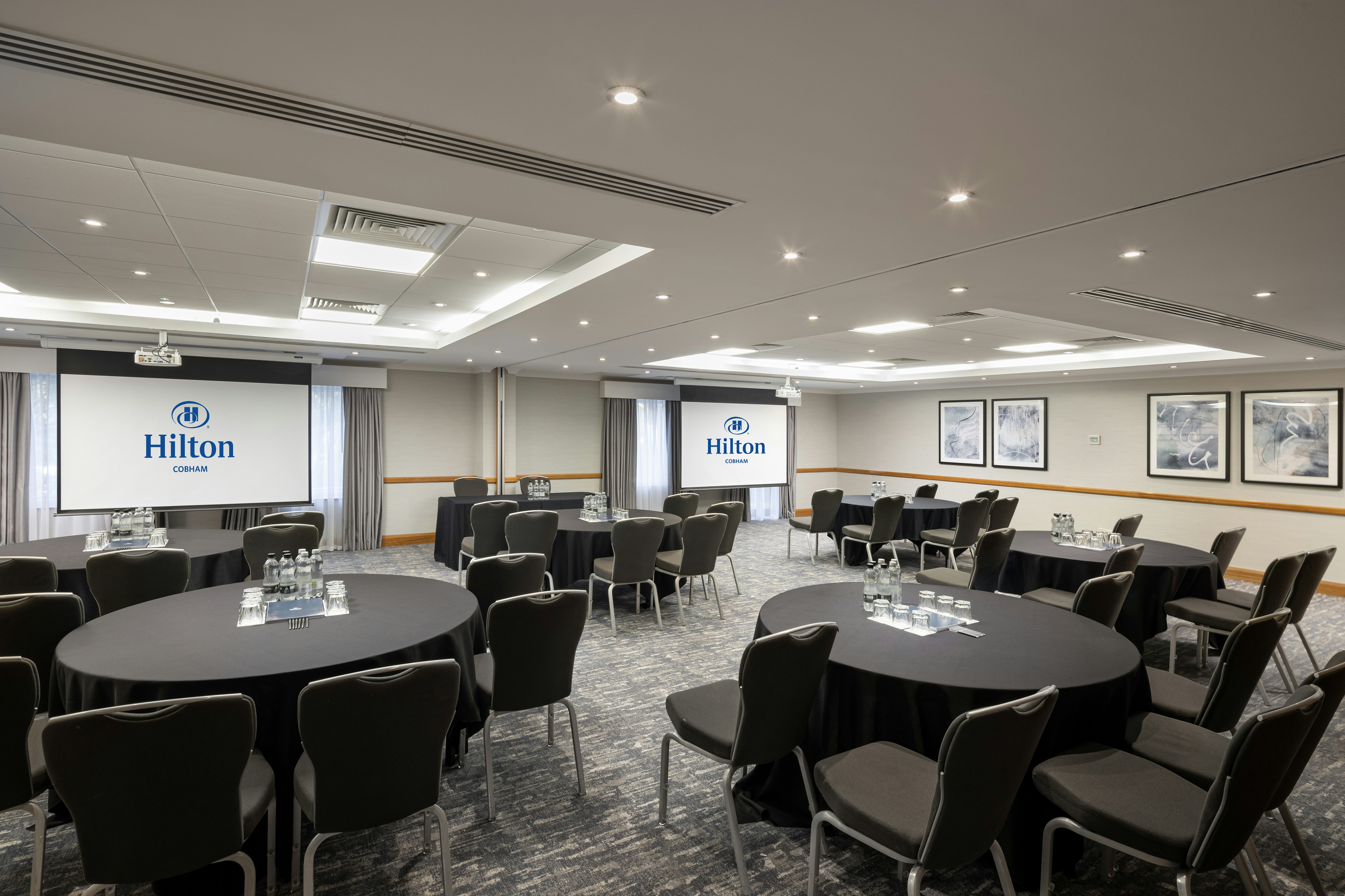 Hilton Cobham 37/50