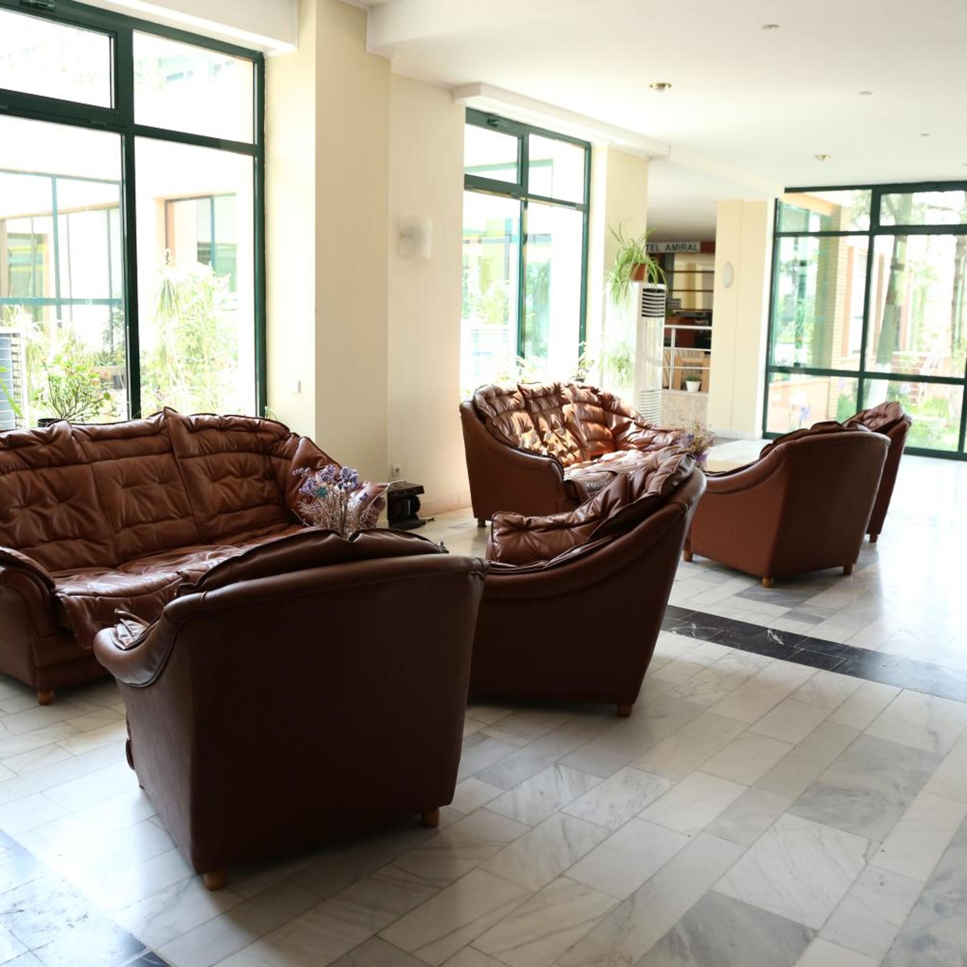 Amiral Hotel 34/55